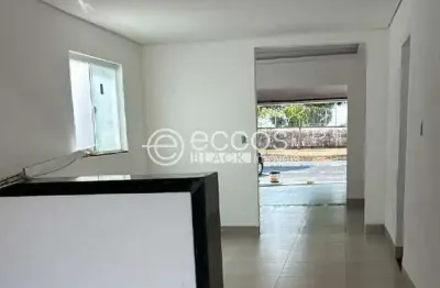 Casa à venda, 3 quartos, 1 suíte, 3 vagas, planalto - uberlândia/mg