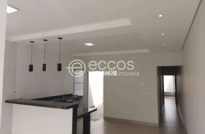 Casa à venda, 2 quartos, 1 suíte, 2 vagas, shopping park - uberlândia/mg