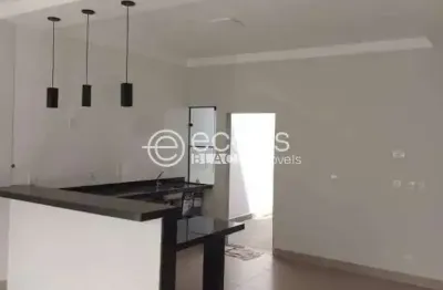 Casa à venda, 2 quartos, 1 suíte, 2 vagas, shopping park - uberlândia/mg