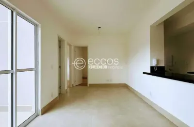 Área privativa, 2 quartos, 1 suíte, área externa privativa, santa efigênia - belo horizonte/mg