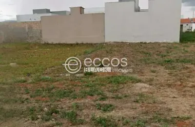Terreno à venda na Rua Cobertura, Laranjeiras, Uberlândia