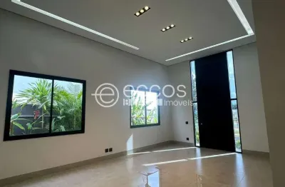 Casa em condomínio para aluguel, 3 quartos, 3 suítes, 2 vagas, jardim sul - uberlândia/mg