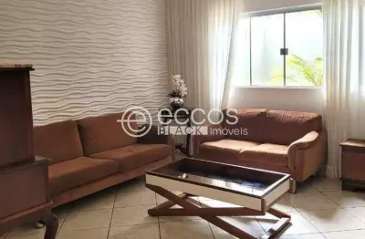 Casa à venda, 3 quartos, 2 suítes, 2 vagas, nova uberlândia - uberlândia/mg