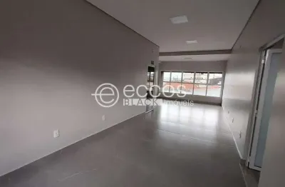 Sala comercial para alugar na Avenida João Pinheiro, Umuarama, Uberlândia