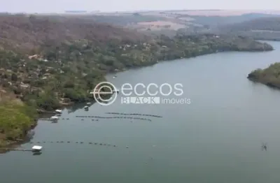 Chácara / sítio à venda na Loteamento Chácaras Lago Verde, Chácaras Lago Verde (Tapuirama), Uberlândia