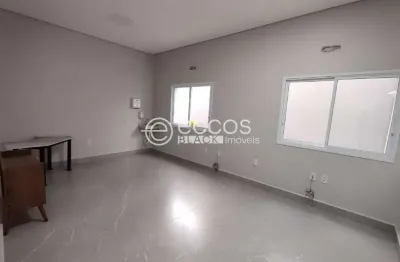 Sala comercial para alugar na Avenida João Pinheiro, 4614, Umuarama, Uberlândia