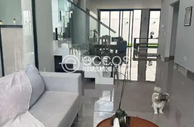 Casa à venda, 3 quartos, 3 suítes, 2 vagas, jardim inconfidência - uberlândia/mg