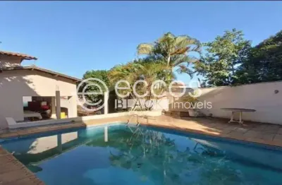 Casa à venda, 4 quartos, 2 suítes, 1 vaga, nossa senhora da abadia - uberaba/mg