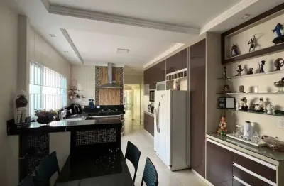 Casa à venda, 3 quartos, 3 suítes, 3 vagas, presidente roosevelt - uberlândia/mg