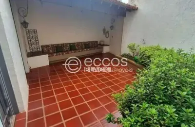 Casa à venda, 3 quartos, 1 suíte, 2 vagas, jardim alexandre campos - uberaba/mg