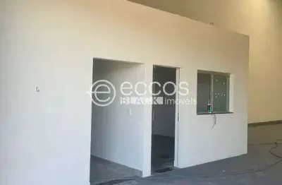 Barracão / Galpão / Depósito para alugar na Rua Doutor Luiz Antônio Waack, 157, Marta Helena, Uberlândia