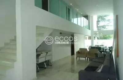 Casa à venda, 4 quartos, 2 suítes, 6 vagas, santa lúcia - belo horizonte/mg