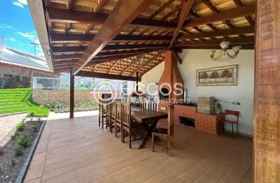 Casa à venda, 3 quartos, 3 suítes, 4 vagas, cidade jardim - uberlândia/mg