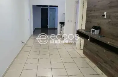 Casa em condomínio à venda, 3 quartos, 3 vagas, aclimação - uberlândia/mg