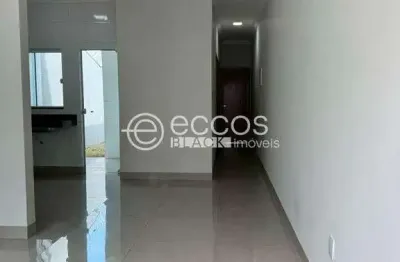 Casa à venda, 2 quartos, 1 suíte, 2 vagas, jardim brasília - uberlândia/mg