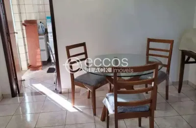 Apartamento à venda, 3 quartos, 1 suíte, 3 vagas, osvaldo rezende - uberlândia/mg