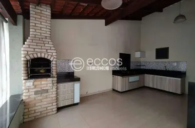 Casa à venda, 2 quartos, 1 suíte, 2 vagas, cidade jardim - uberlândia/mg