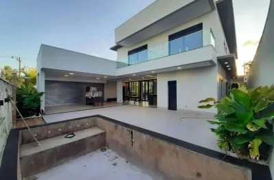 Casa à venda, 4 quartos, 4 suítes, 2 vagas, laranjeiras - uberlândia/mg
