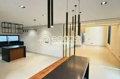 Casa em condomínio à venda, 3 quartos, 3 suítes, 2 vagas, laranjeiras - uberlândia/mg