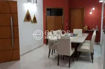 Casa para aluguel, 3 quartos, 1 suíte, 2 vagas, cidade jardim - uberlândia/mg