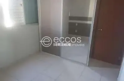 Apartamento à venda, 3 quartos, 1 suíte, 2 vagas, tubalina - uberlândia/mg