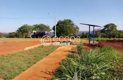 Terreno à venda na Chácaras ÁGuas Claras, Na Represa De Volta Grande - Município, Zona Rural, Água Comprida