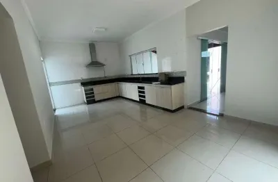 Casa à venda, 3 quartos, 1 suíte, 2 vagas, aclimação - uberlândia/mg