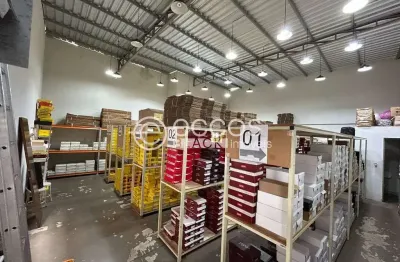 Barracão / Galpão / Depósito à venda na Rua Jacatupe, 528, Jaraguá, Uberlândia