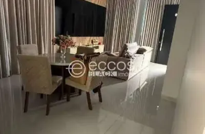 Casa à venda, 3 quartos, 1 suíte, 4 vagas, vida nova - uberlândia/mg