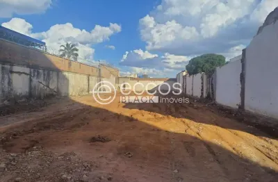 Terreno comercial para alugar na Avenida Afonso Pena, Brasil, Uberlândia