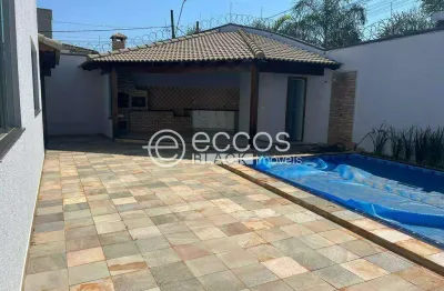 Casa para aluguel, 4 quartos, 1 suíte, 3 vagas, alto umuarama - uberlândia/mg