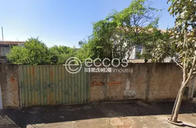 Terreno à venda na Rua Engenheiro Foze Kalil Abrahão, 356, Mercês, Uberaba