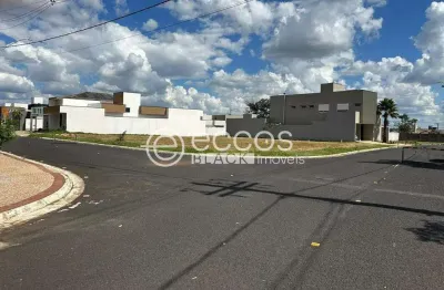 Terreno em condomínio fechado à venda na Rua Professora Maria Célia Cence, 499, Gávea Sul, Uberlândia