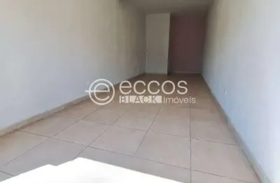 Ponto comercial para alugar na Avenida Brasil, 1359, Fátima, Araguari