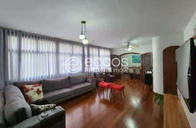 Apartamento à venda, 4 quartos, 1 suíte, 3 vagas, Lourdes - Belo Horizonte/MG