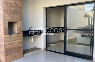 Casa à venda, 3 quartos, 1 suíte, 1 vaga, aclimação - uberlândia/mg