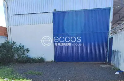 Barracão / Galpão / Depósito para alugar na Rua Otacílio Pinto de Oliveira, 220, Novo Horizonte, Araguari