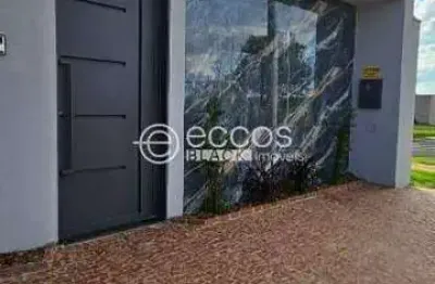 Casa à venda, 3 quartos, 2 suítes, 2 vagas, grand ville - uberlândia/mg