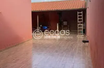 Casa para aluguel, 2 quartos, 1 suíte, 3 vagas, jardim canaã - uberlândia/mg