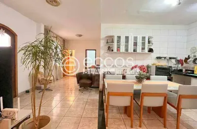 Casa à venda, 5 quartos, 1 suíte, buritis - belo horizonte/mg