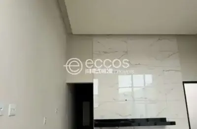 Casa à venda, 3 quartos, 1 suíte, 2 vagas, verde umuarama (lot) - uberlândia/mg