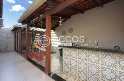 Casa em condomínio à venda, 3 quartos, 1 suíte, 2 vagas, portal beija flor - uberaba/mg