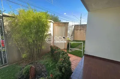 Casa para aluguel, 3 quartos, 1 suíte, 3 vagas, rosário - araguari/mg