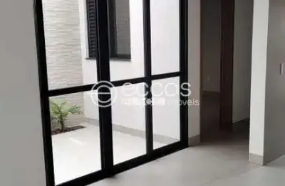 Casa à venda, 3 quartos, 1 suíte, 2 vagas, novo mundo - uberlândia/mg