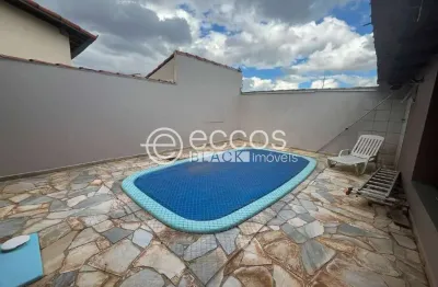 Casa à venda, 3 quartos, 1 suíte, 2 vagas, jardim patrícia - uberlândia/mg