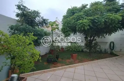 Casa à venda, 3 quartos, 1 suíte, santa mônica - uberlândia/mg