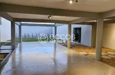 Casa à venda, 3 quartos, 2 suítes, 2 vagas, boa vista - uberaba/mg