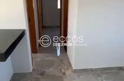 Apartamento à venda, 2 quartos, 1 suíte, 1 vaga, santa rosa - uberlândia/mg