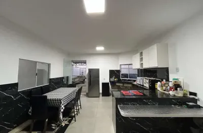 Casa à venda, 3 quartos, 2 suítes, 5 vagas, jardim botânico - uberlândia/mg