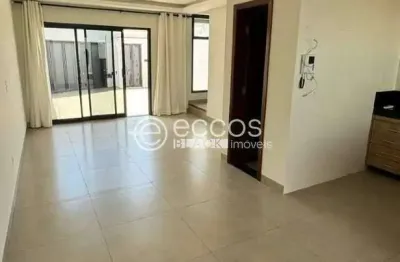 Casa à venda, 3 quartos, 1 suíte, 3 vagas, novo mundo - uberlândia/mg
